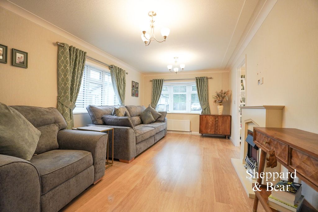 Property photo 2 of 25 Dsc01675.Jpg