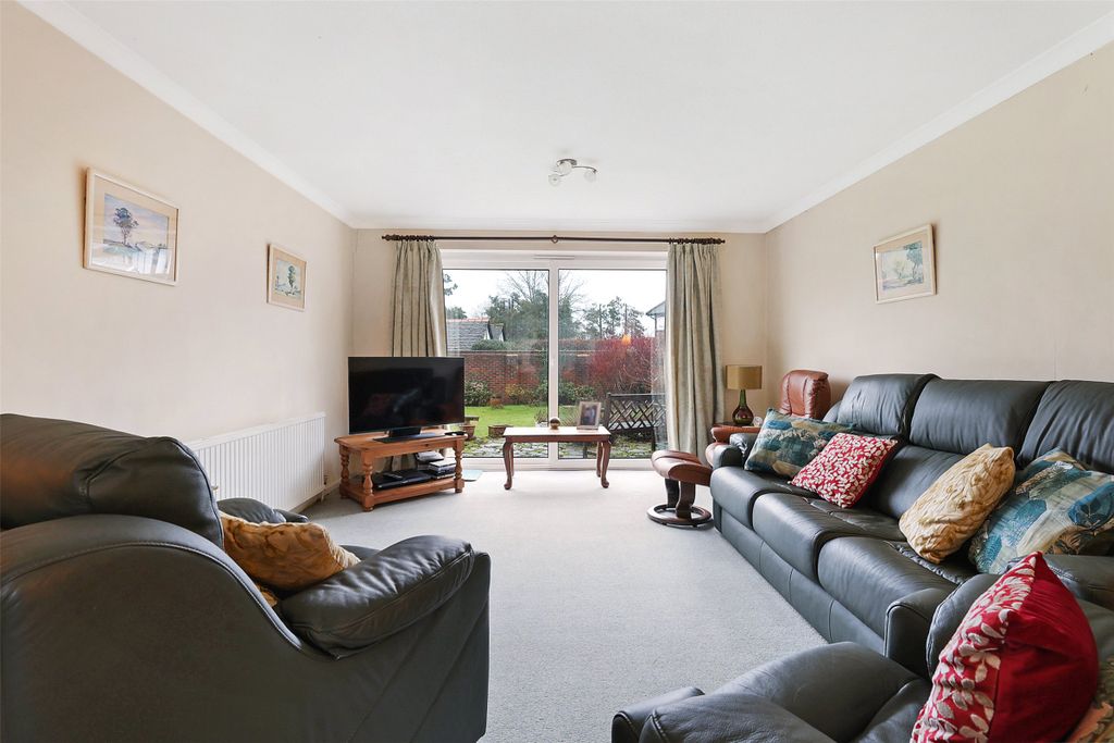 Property photo 2 of 23 Picture No. 02