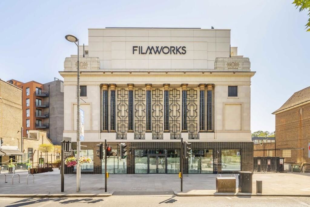 Property photo 1 of 18 Filmworks-V2
