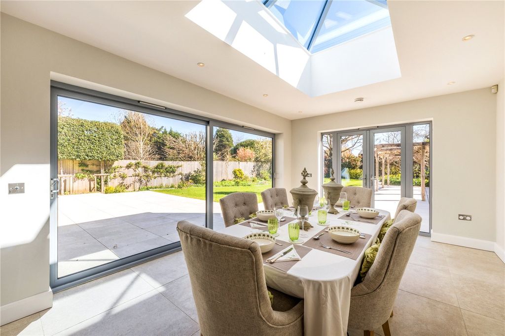 Property photo 2 of 14 Open Plan Dining