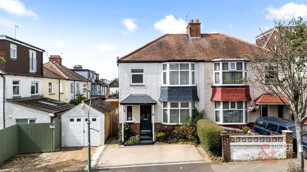 Property photo 1 of 43 Aldrington Avenue, 6-042.Jpg