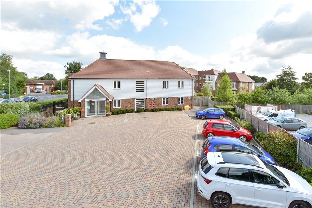 Property photo 2 of 12 External (Brochure)