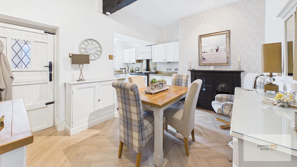 Property photo 1 of 13 Dining Area
