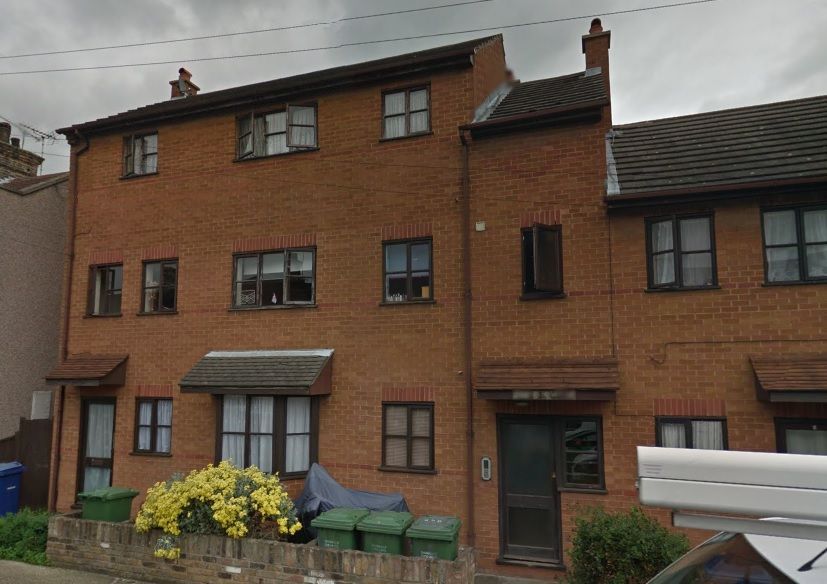 Property photo 1 of 6