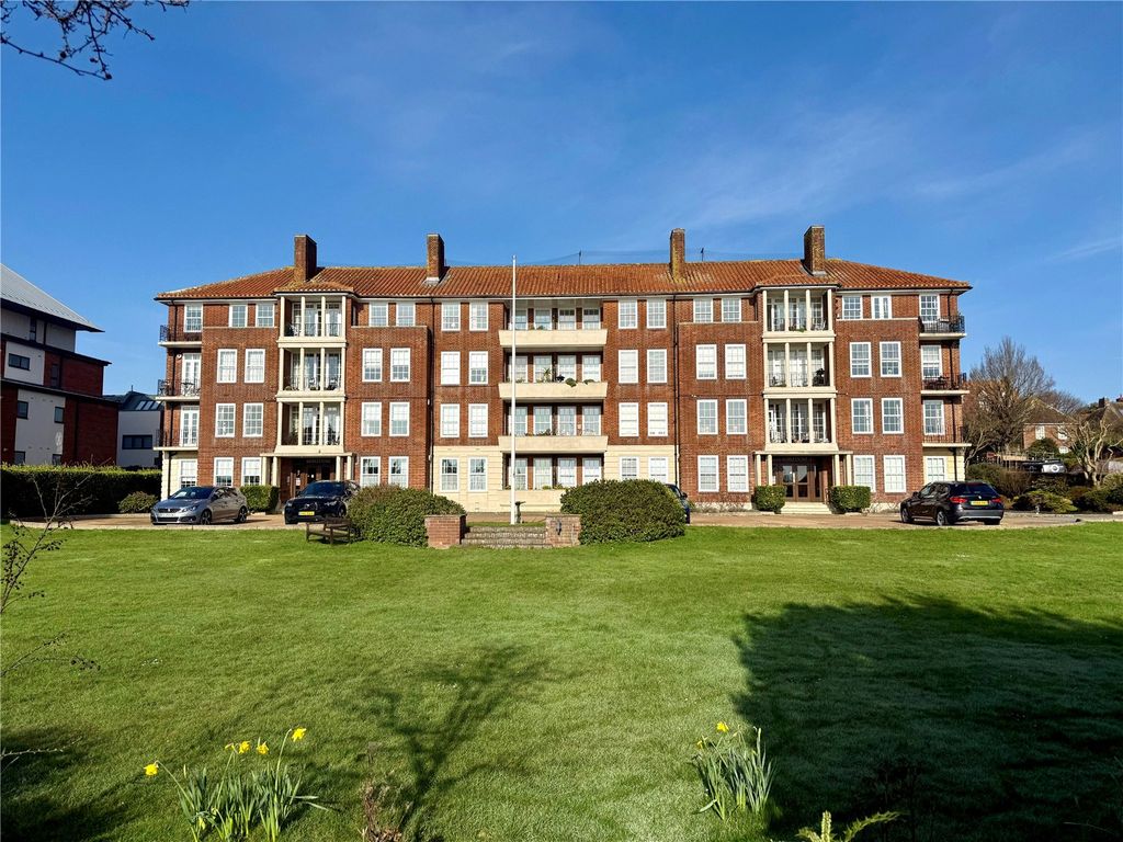 Property photo 1 of 19 Picture No. 43