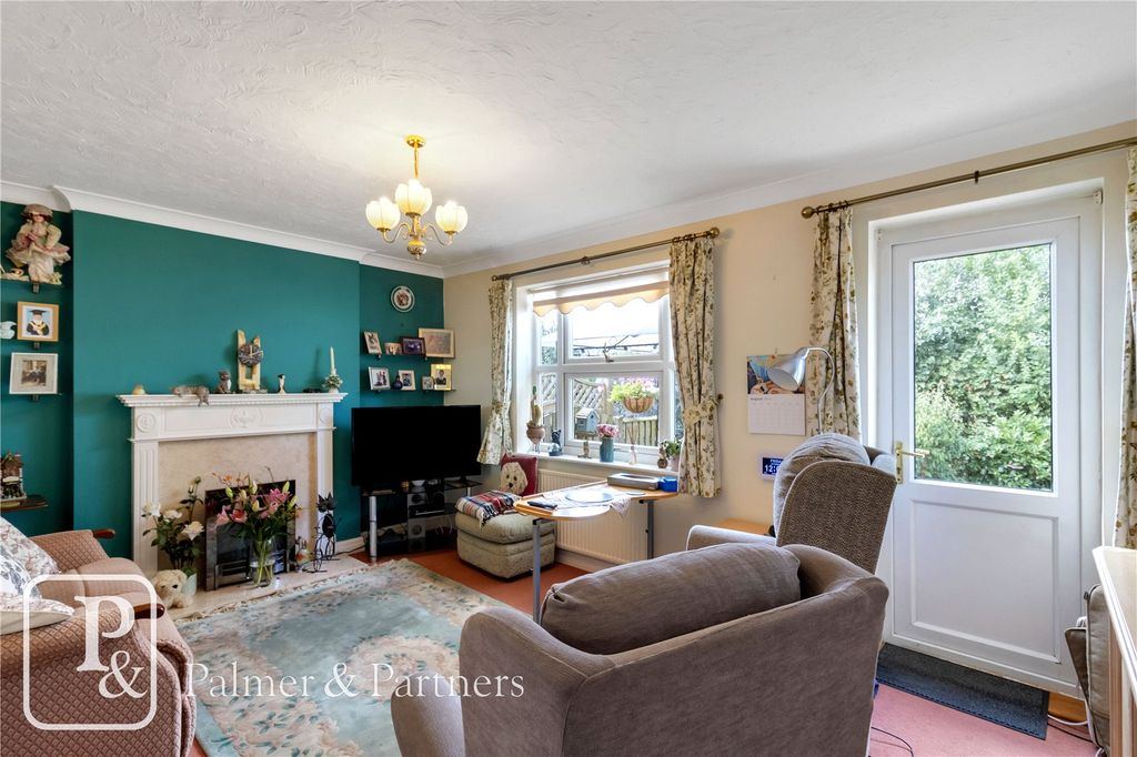 Property photo 2 of 13 Picture No. 12