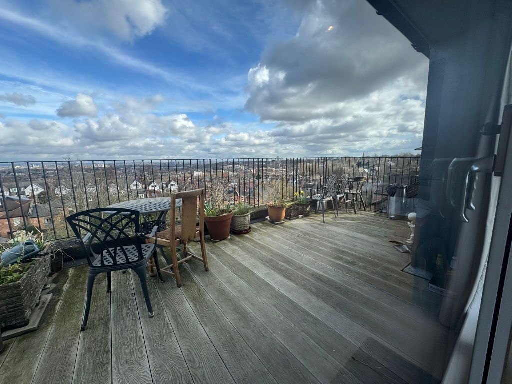 Property photo 2 of 6