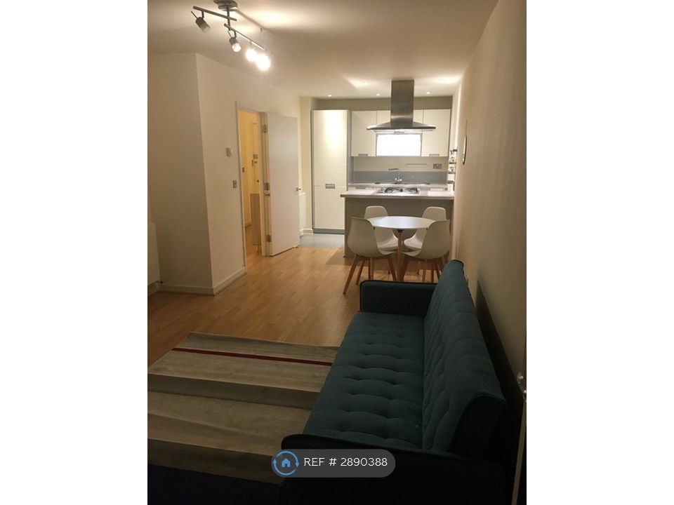 Property photo 3 of 17