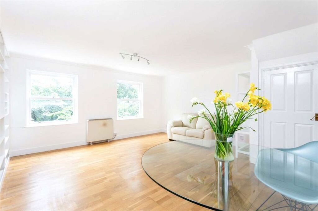 Property photo 3 of 8