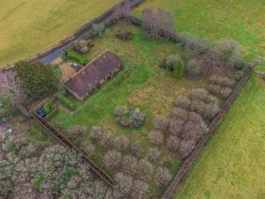 Property photo 1 of 24 8673777-Exterior11.Jpg