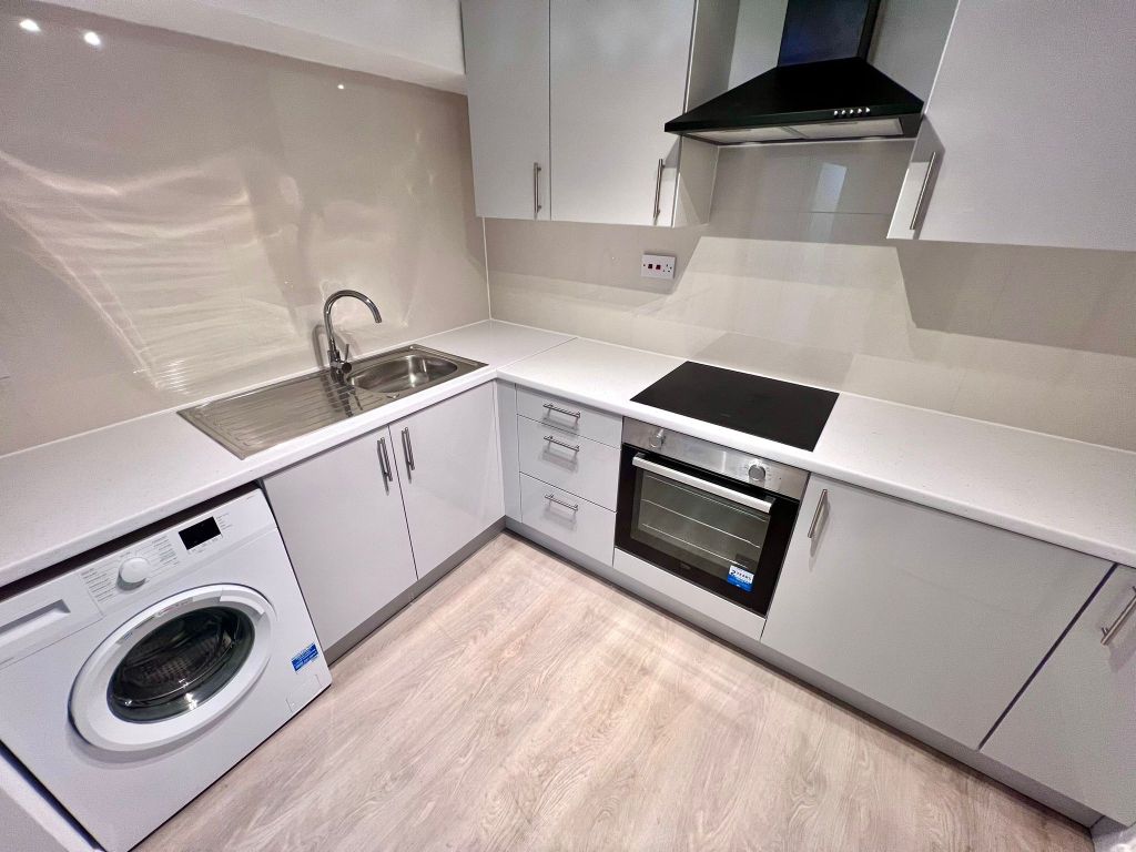 Property photo 2 of 4 Kitchen