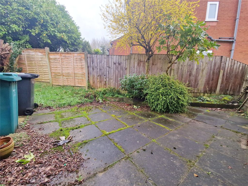 Property photo 2 of 15 Picture No. 13