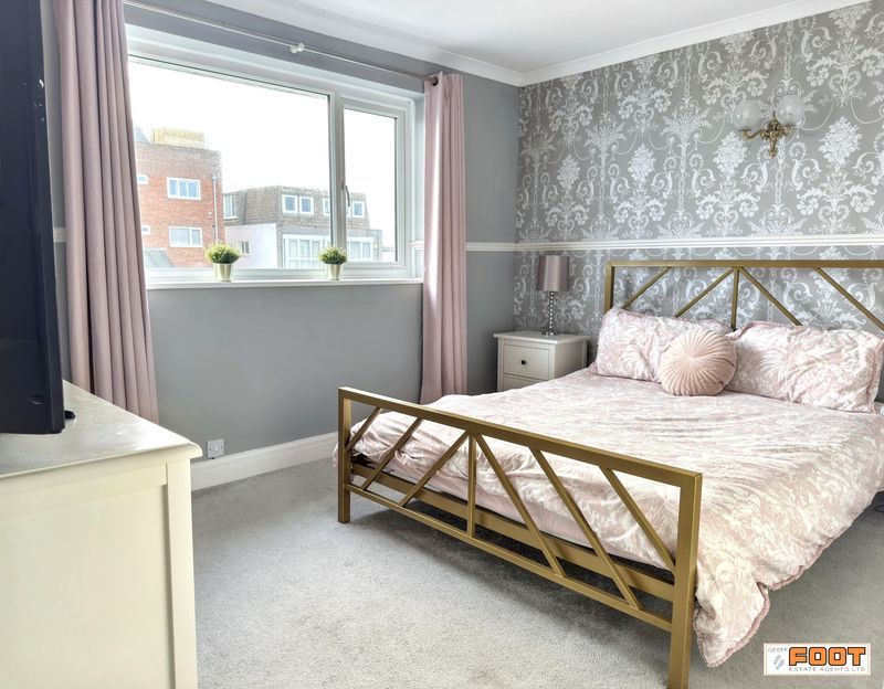 Property photo 2 of 15 Photo 7