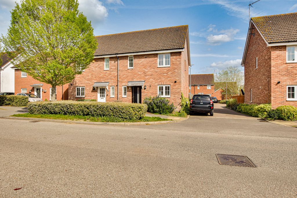 Property photo 1 of 16 Dsc_0334-Dsc_0336