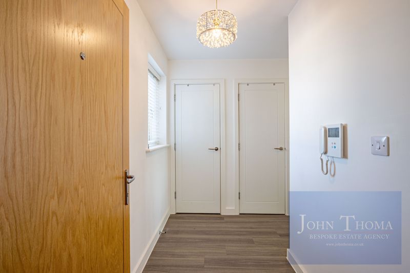 Property photo 3 of 19 Photo 2