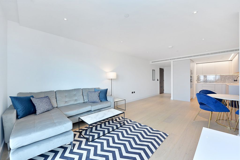 Property photo 3 of 11 Picture 3