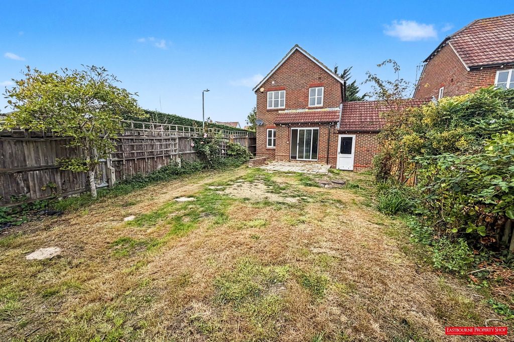 Property photo 2 of 19