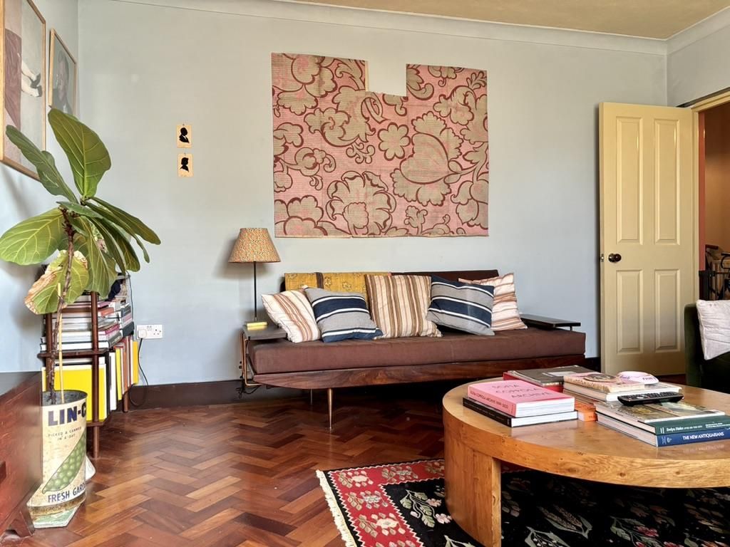 Property photo 2 of 24 Living Room