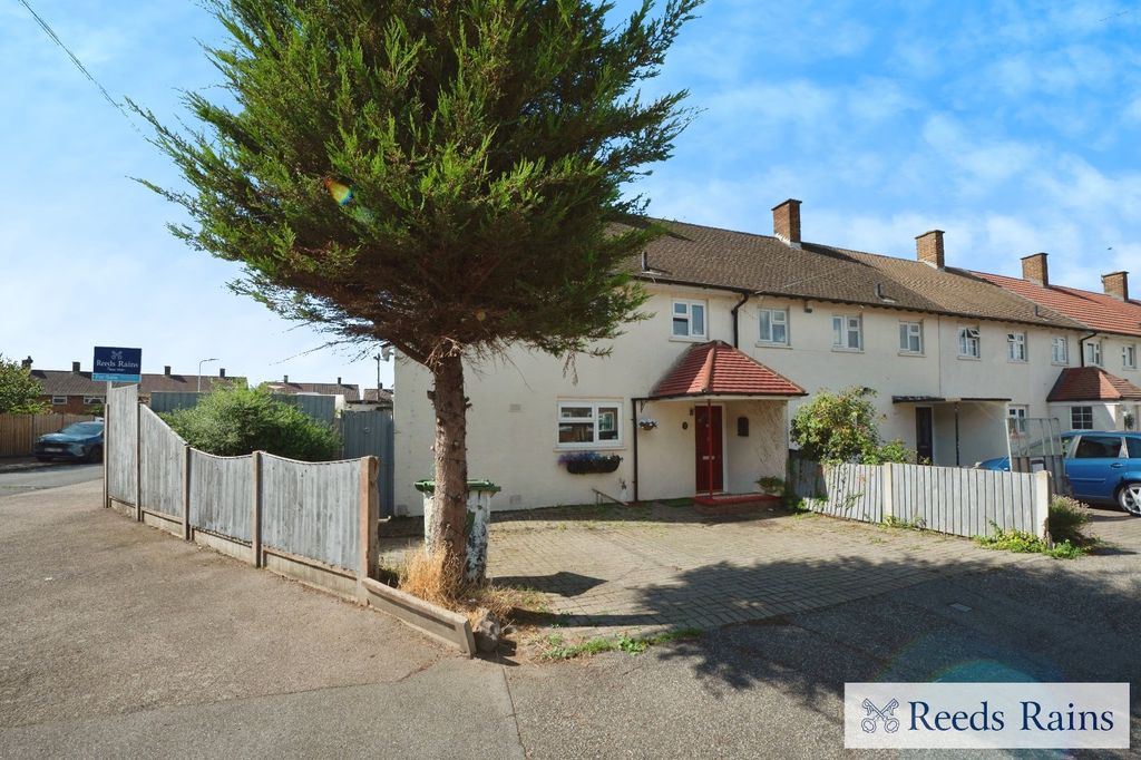 Property photo 1 of 18 Picture No. 27