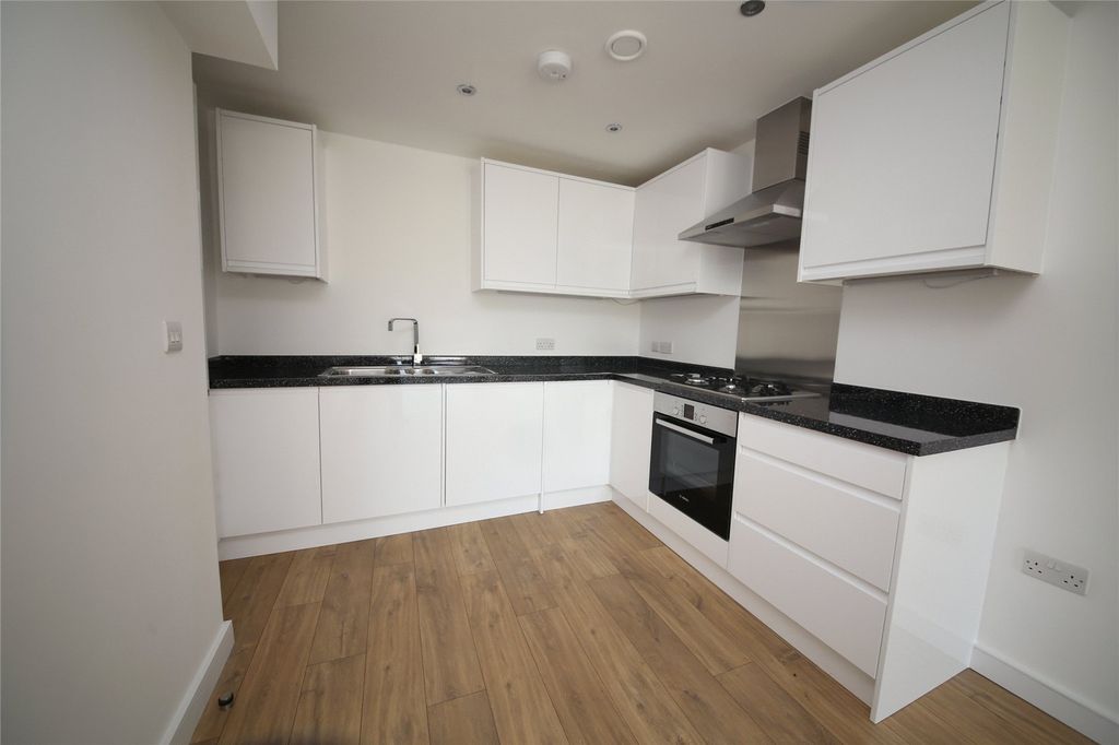 Property photo 2 of 7 Picture No. 06