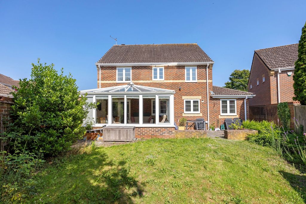 Property photo 3 of 18
