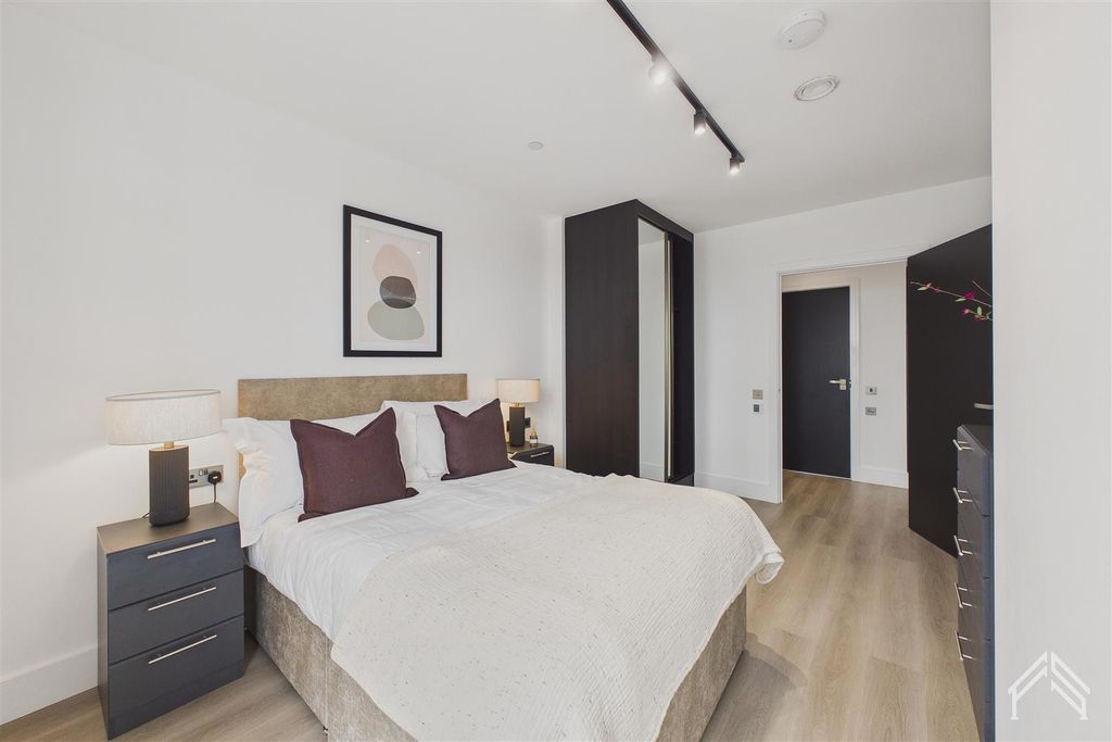 Property photo 2 of 17 4.Jpg