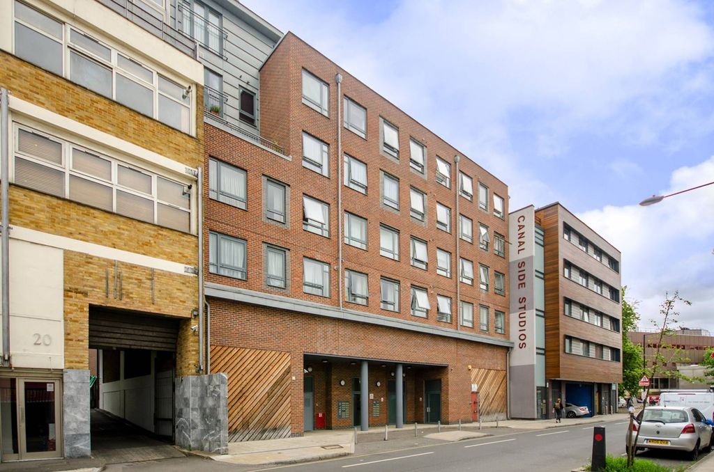 Property photo 2 of 6