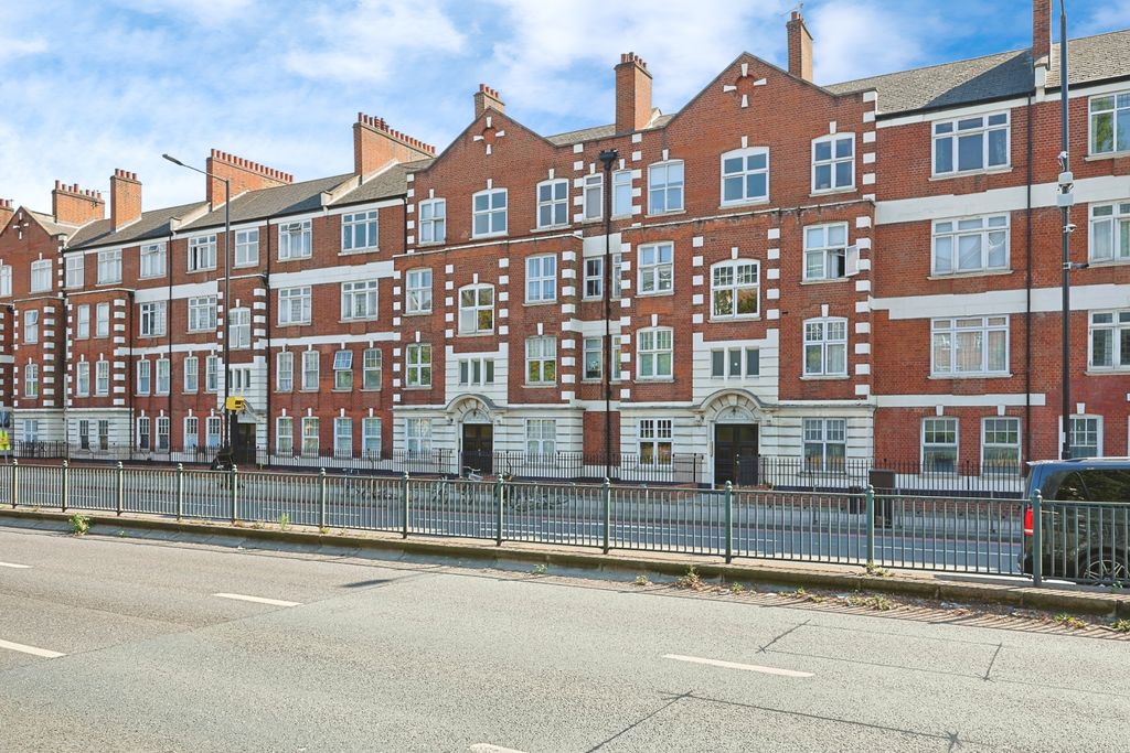 Property photo 1 of 7 Img_3789[1]