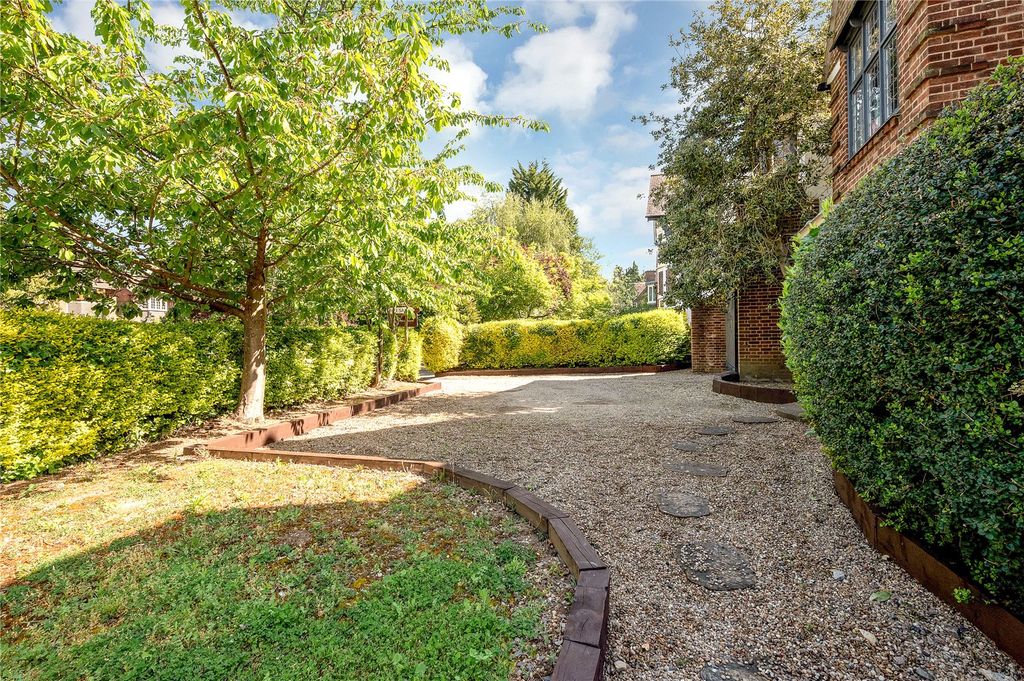 Property photo 2 of 48 Picture 2