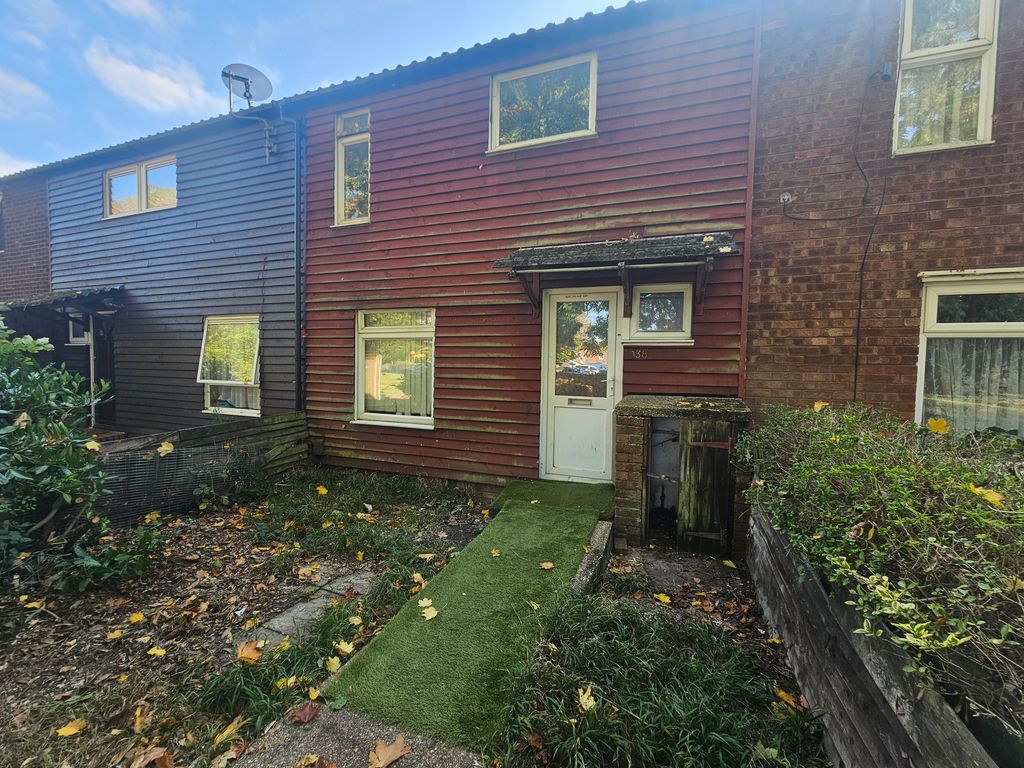 Property photo 1 of 11