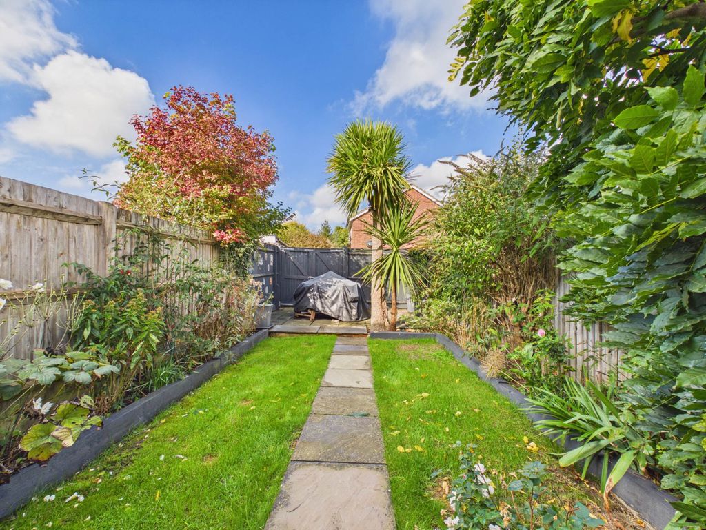 Property photo 2 of 19