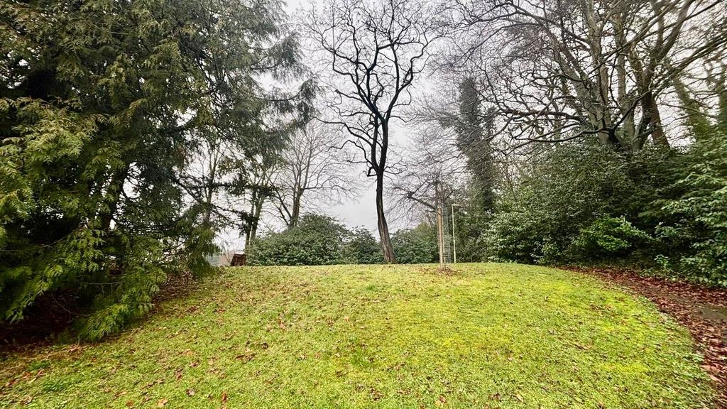 Property photo 3 of 7 Picture No. 06