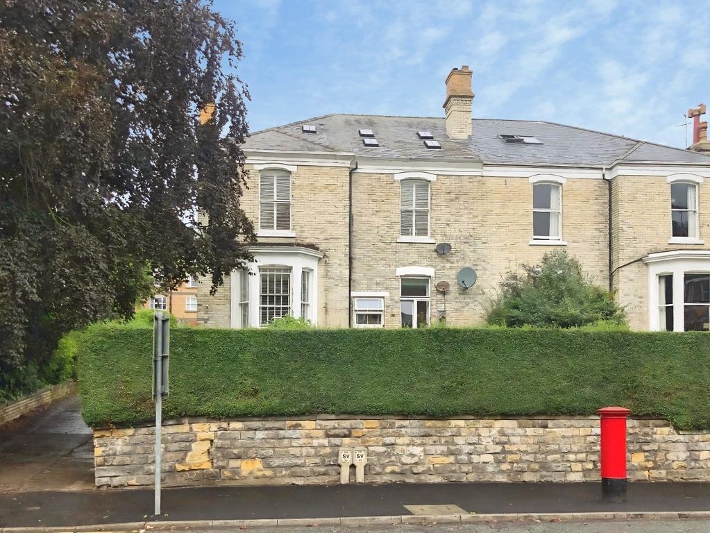 Property photo 1 of 24 69c647Df-Npzvkvf8P0Ao80M_Vtgsig.Jpg