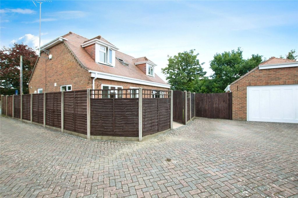 Property photo 1 of 20 Picture No. 22