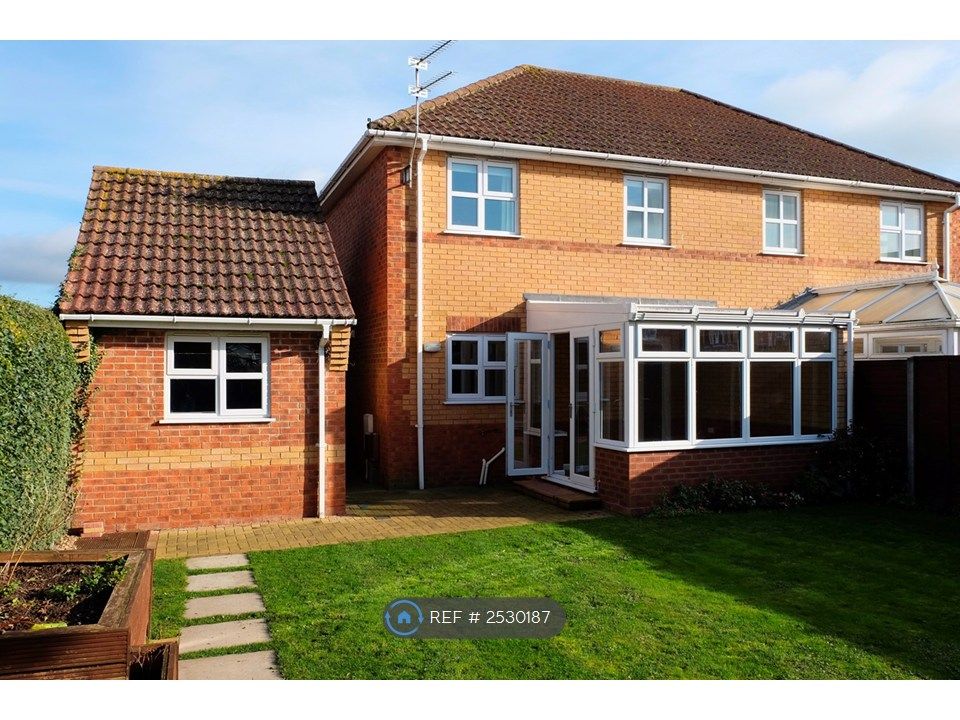 Property photo 2 of 22