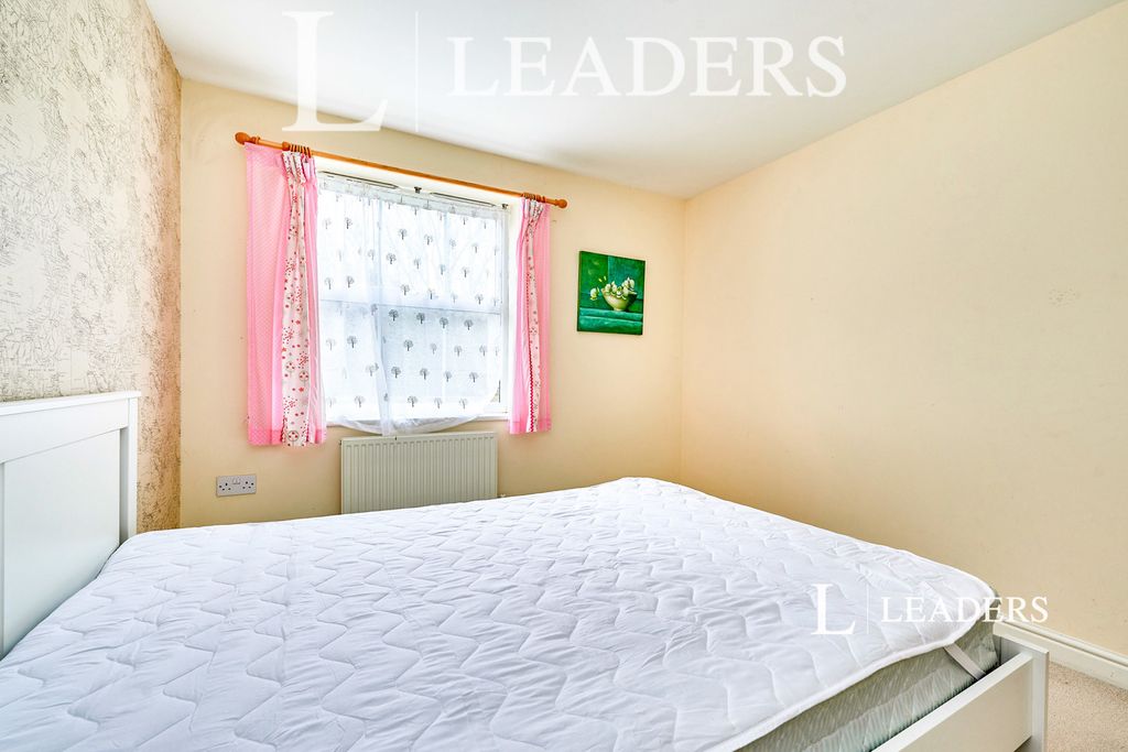 Property photo 3 of 12 Pbox-Img.Jpg