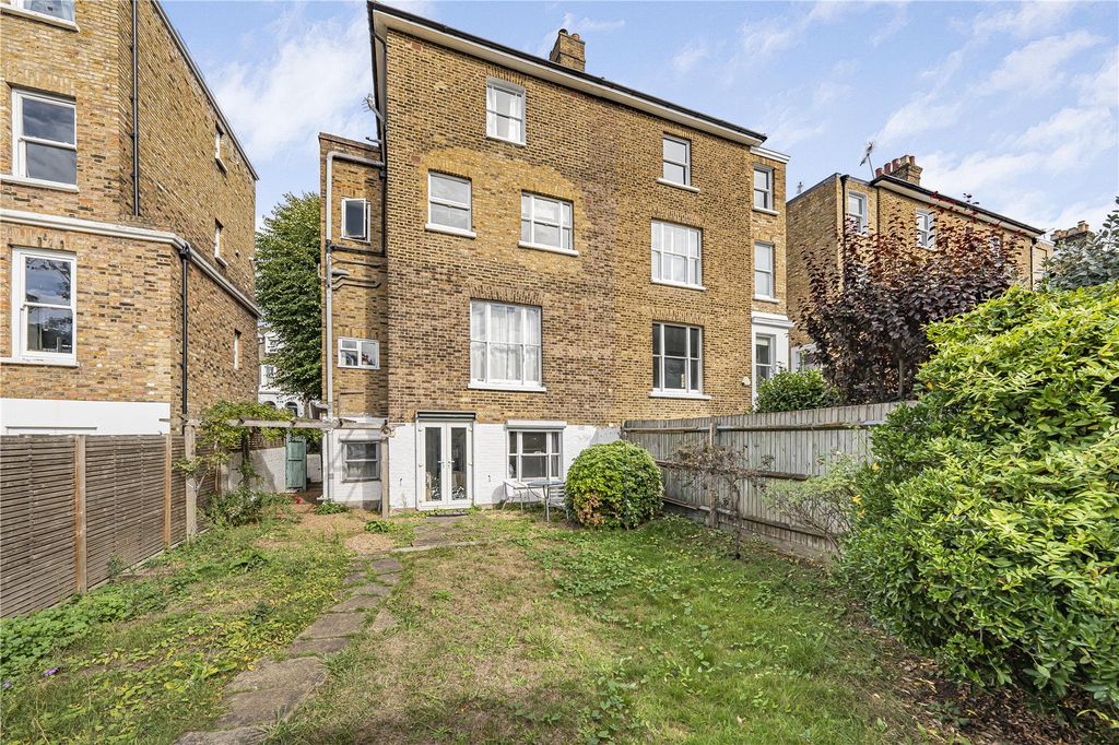 Property photo 1 of 10 Picture No. 23