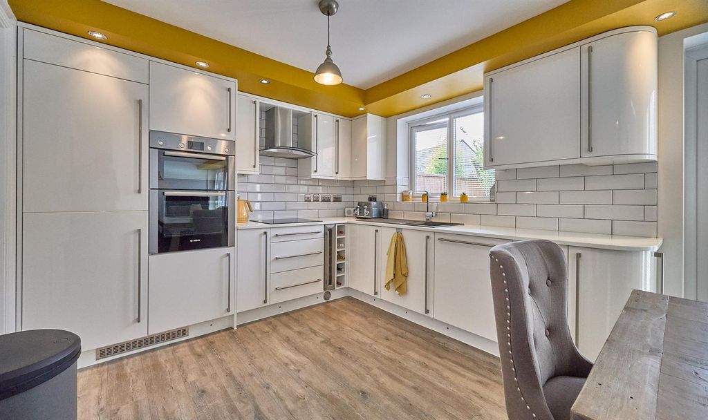 Property photo 3 of 18 Refitted Open Plan Living/Dining/Kitchen To Rear