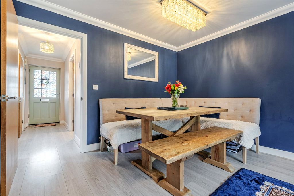 Property photo 3 of 22 Reception