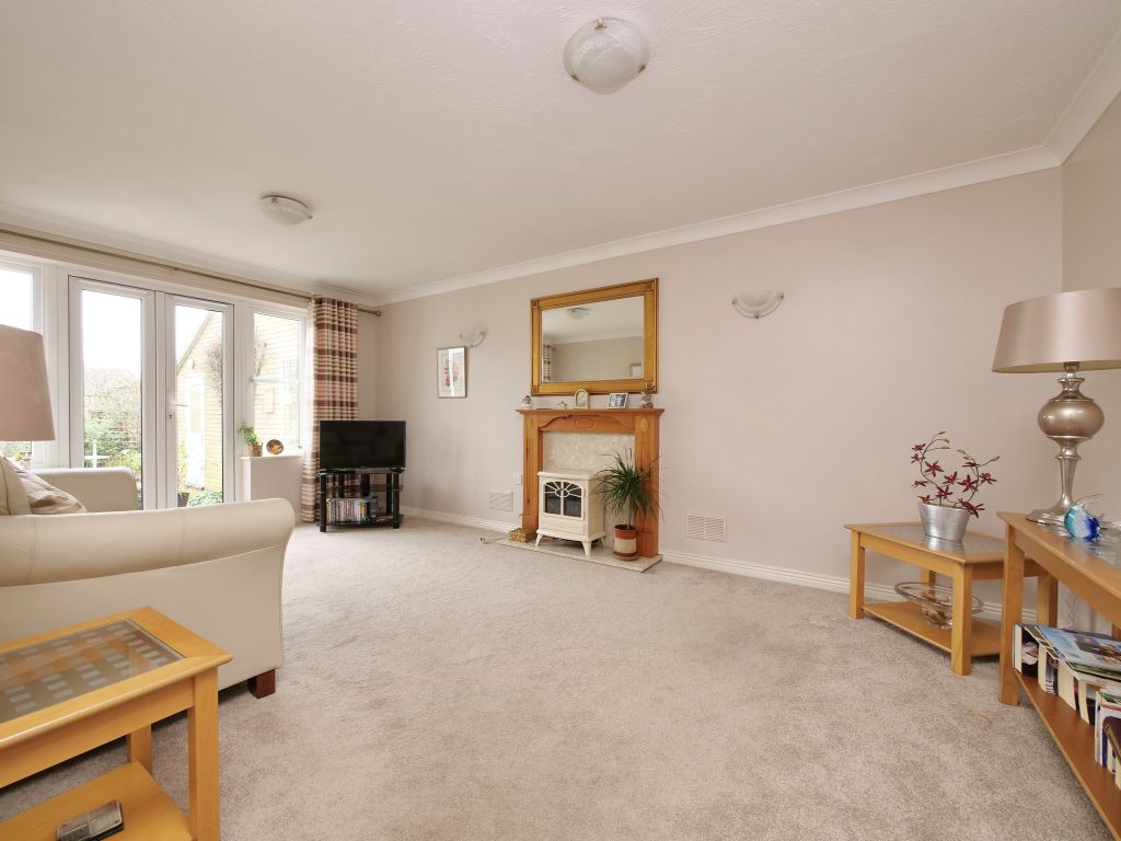 Property photo 3 of 25