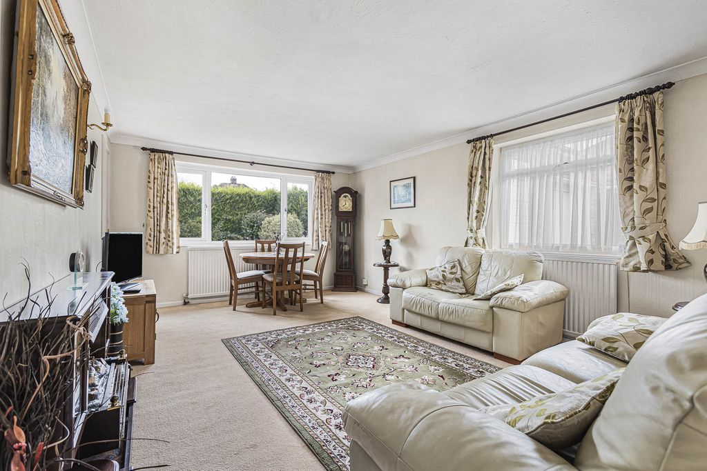 Property photo 2 of 15