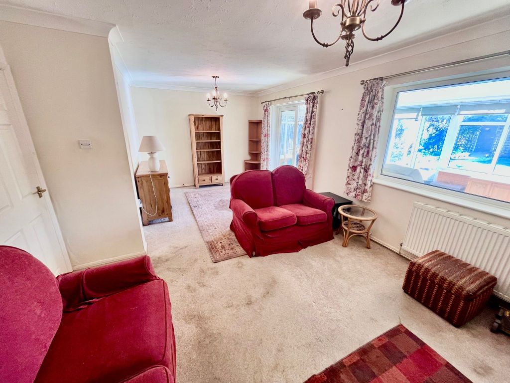 Property photo 2 of 21