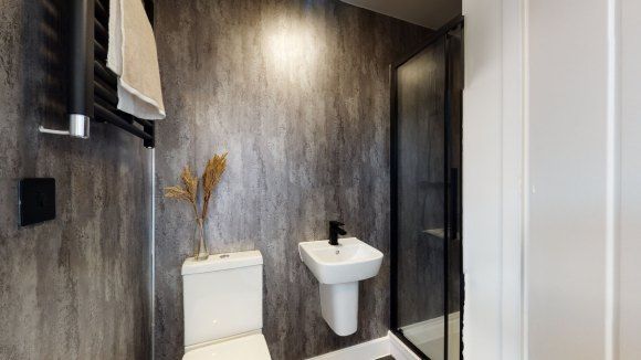 Property photo 2 of 3 7930755.Jpg