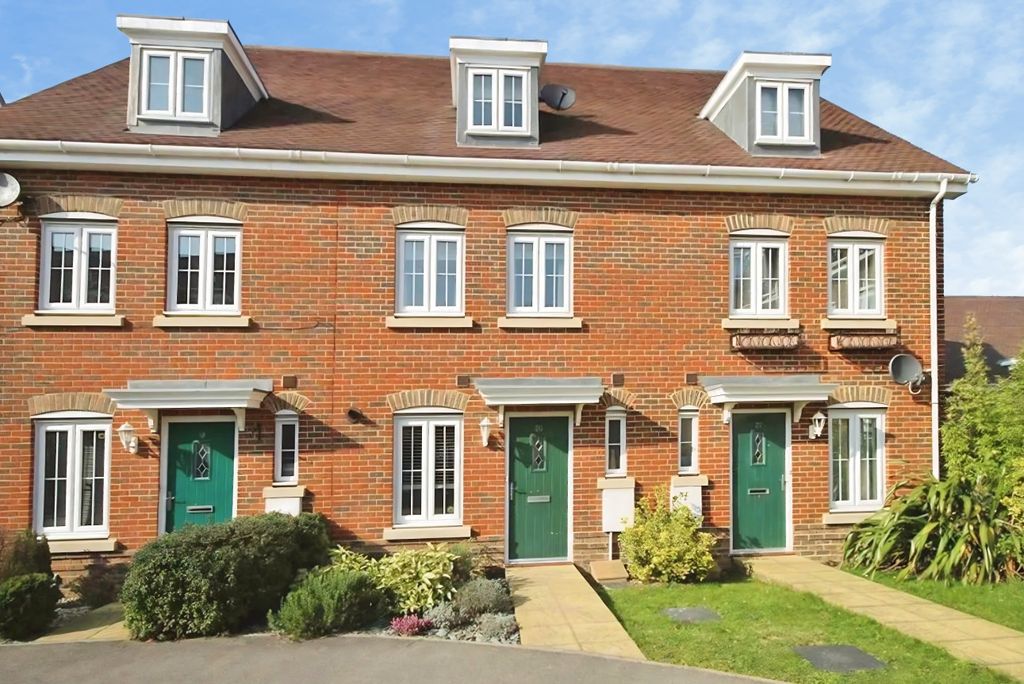 Property photo 1 of 12 82336F95-Screenshot 202026-03-27 20115052