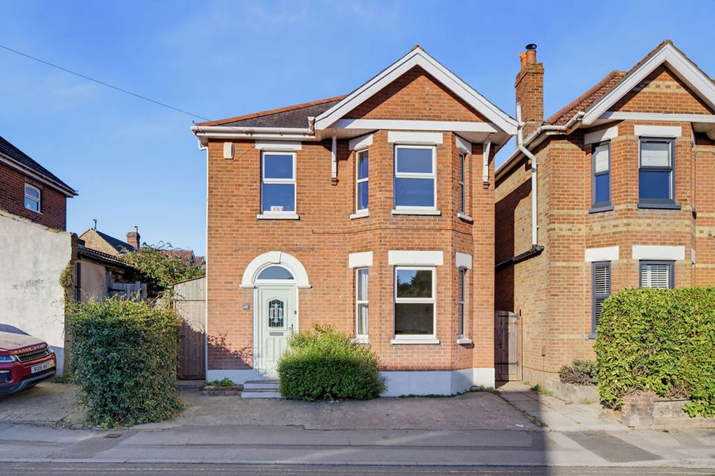 Property photo 1 of 24