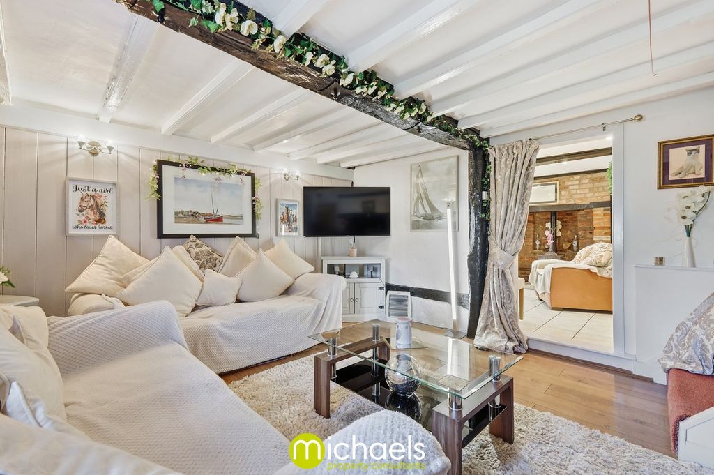 Property photo 3 of 26