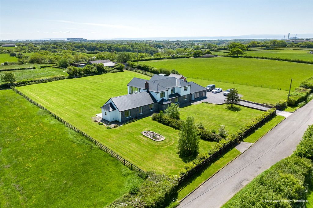 Property photo 1 of 24 Aerial