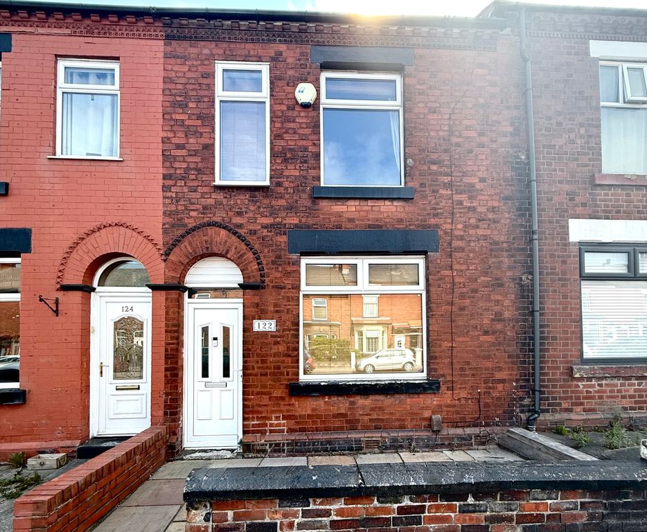 Property photo 1 of 12