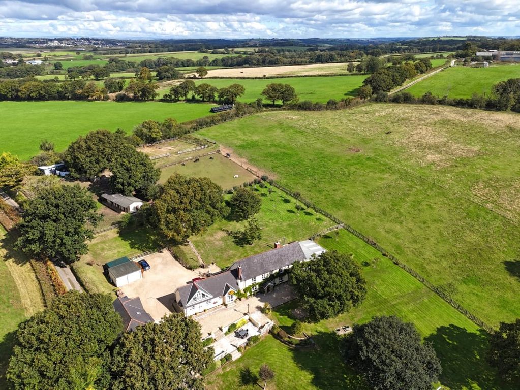 Property photo 3 of 66