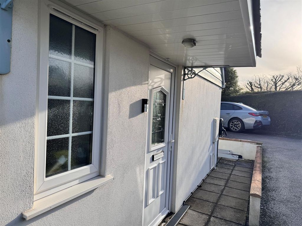 Property photo 3 of 4 Front Door.Jpg